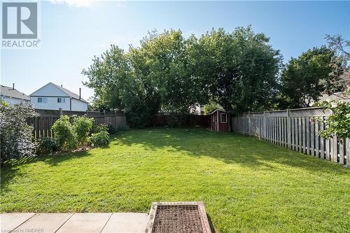 Pool-sized lot - 635 Beaver Court, Milton, ON - Outdoor With Backyard