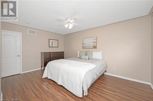 2189 Shorncliffe Boulevard, Oakville, ON - Indoor Photo Showing Bedroom