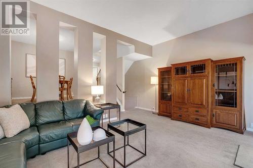 Living Room - 153 Woodglen Grove Sw, Calgary, AB - Indoor Photo Showing Living Room