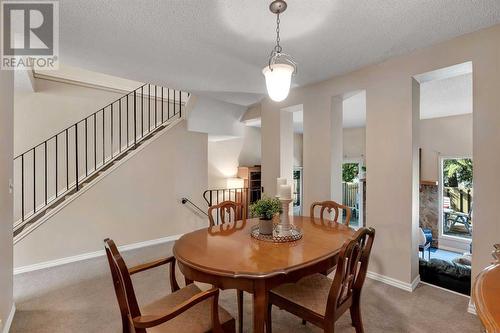 Dining Room - 153 Woodglen Grove Sw, Calgary, AB - Indoor Photo Showing Dining Room