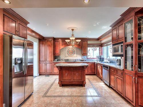 Cuisine - 1105 Rue Marois, Laval (Sainte-Dorothée), QC - Indoor Photo Showing Kitchen