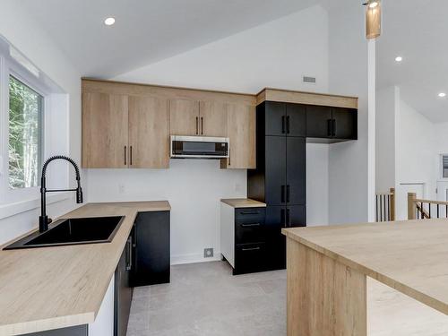 Cuisine - 2100 Rue Wilfrid, Val-David, QC - Indoor Photo Showing Kitchen