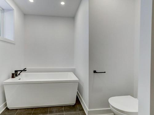 Salle de bains - 2100 Rue Wilfrid, Val-David, QC - Indoor Photo Showing Bathroom