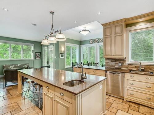 Cuisine - 7 Rue Granville, Hampstead, QC - Indoor Photo Showing Kitchen