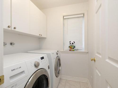 Laundry room - 188 Rue Sidney-Cunningham, Beaconsfield, QC - Indoor Photo Showing Laundry Room