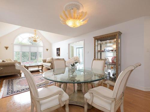 Salle Ã  manger - 188 Rue Sidney-Cunningham, Beaconsfield, QC - Indoor Photo Showing Dining Room