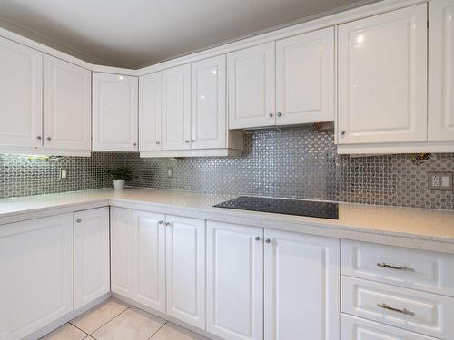 Kitchen - 188 Rue Sidney-Cunningham, Beaconsfield, QC - Indoor Photo Showing Kitchen