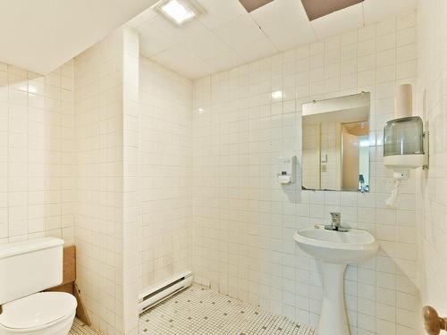 Salle d'eau - 716  - 718 Rue Short, Sherbrooke (Les Nations), QC - Indoor Photo Showing Bathroom