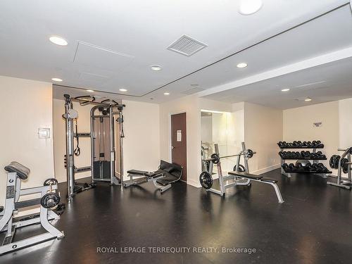 3604-8 York St, Toronto, ON - Indoor Photo Showing Gym Room