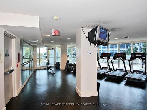 3604-8 York St, Toronto, ON - Indoor Photo Showing Gym Room