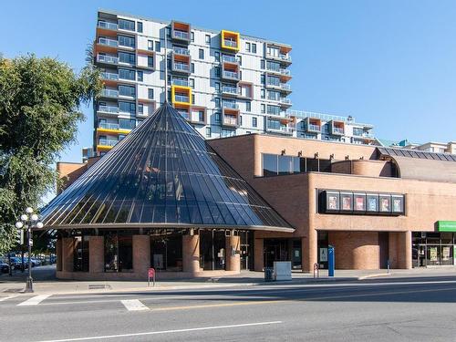 308-845 Yates St, Victoria, BC - Outdoor With Facade