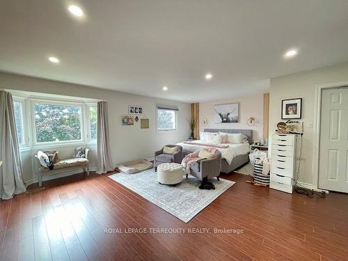 5370 Ruperts Gate Dr, Mississauga, ON - Indoor Photo Showing Bedroom