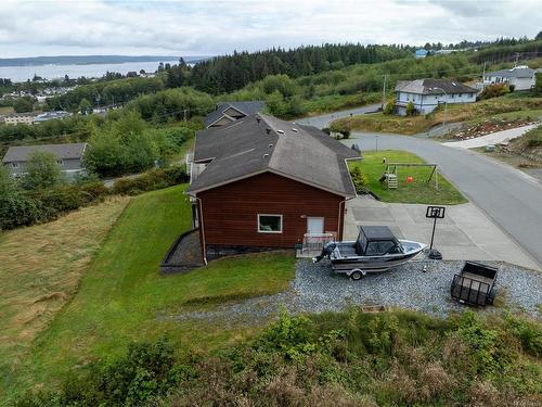 590 Venture Pl, Port Mcneill, BC 