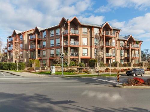 413-4529 West Saanich Rd, Saanich, BC - Outdoor With Balcony With Facade