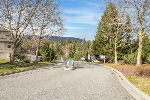 112-3825 Glen Canyon Drive, West Kelowna, BC - Outdoor