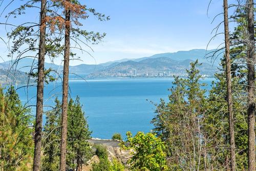 166 Timberline Road, Kelowna, BC 