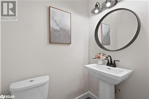 75 Marshall Street, Barrie, ON - Indoor Photo Showing Bathroom