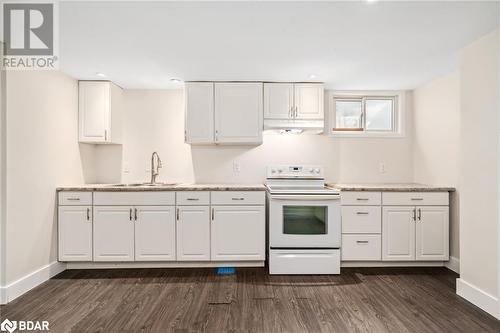 75 Marshall Street, Barrie, ON - Indoor Photo Showing Kitchen