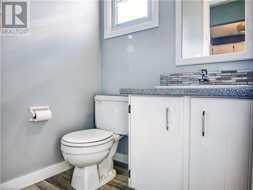 Main Floor 2-Piece - 80 Oxford Street, St. Catharines, ON - Indoor Photo Showing Bathroom