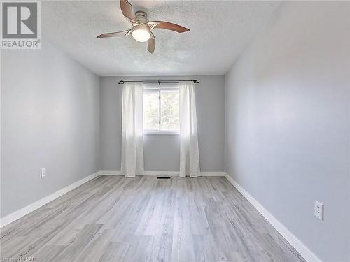 80 Oxford Street, St. Catharines, ON - Indoor Photo Showing Other Room