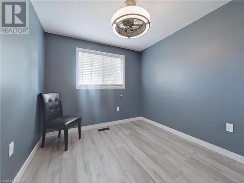 80 Oxford Street, St. Catharines, ON - Indoor Photo Showing Other Room