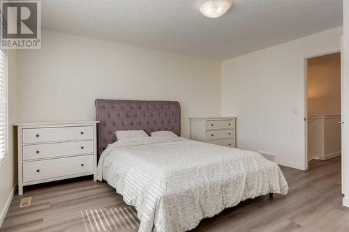 35 Nolanfield Heights Nw, Calgary, AB - Indoor Photo Showing Bedroom