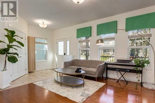 35 Nolanfield Heights Nw, Calgary, AB - Indoor Photo Showing Living Room