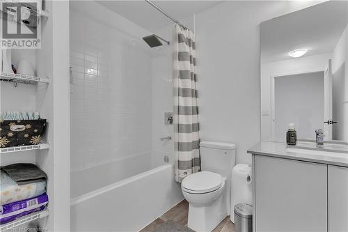 2481 Taunton Road Road Unit# 704, Oakville, ON - Indoor Photo Showing Bathroom