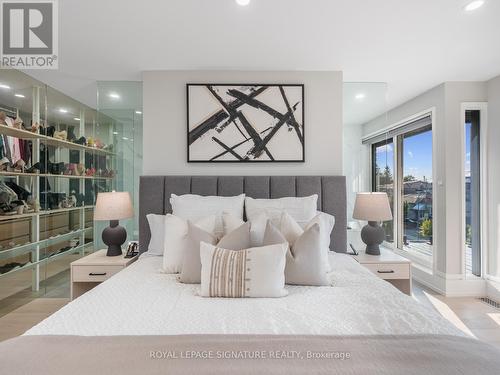 75 Holborne Avenue, Toronto (Danforth Village-East York), ON - Indoor Photo Showing Bedroom