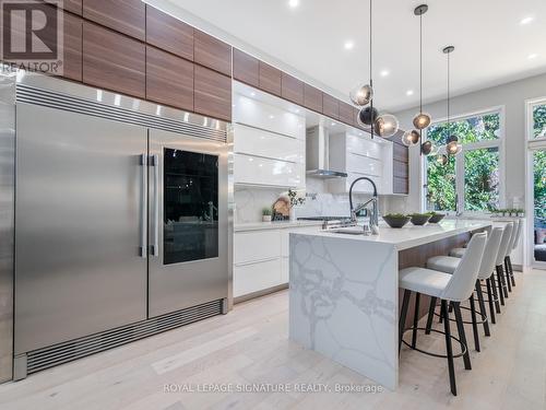 75 Holborne Avenue, Toronto (Danforth Village-East York), ON - Indoor Photo Showing Kitchen With Upgraded Kitchen