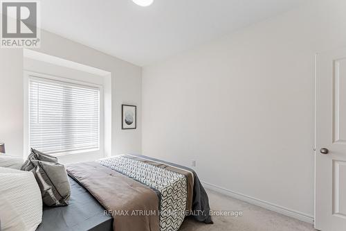 166 Elgin Mills Rd W Road, Richmond Hill, ON - Indoor Photo Showing Bedroom