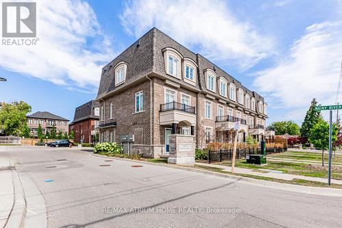 166 Elgin Mills Rd W Road, Richmond Hill, ON - Outdoor