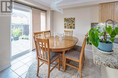 27 William Stark Road, Whitchurch-Stouffville, ON - Indoor Photo Showing Dining Room