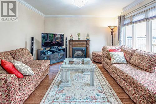 27 William Stark Road, Whitchurch-Stouffville, ON - Indoor Photo Showing Living Room With Fireplace