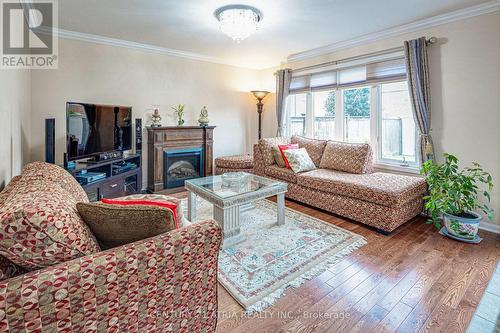 27 William Stark Road, Whitchurch-Stouffville, ON - Indoor Photo Showing Living Room With Fireplace