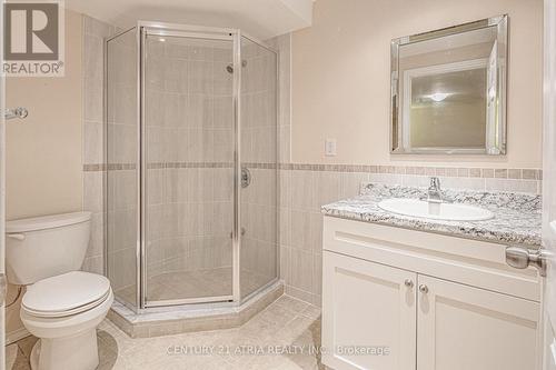 27 William Stark Road, Whitchurch-Stouffville, ON - Indoor Photo Showing Bathroom