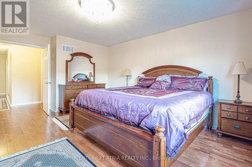 27 William Stark Road, Whitchurch-Stouffville, ON - Indoor Photo Showing Bedroom