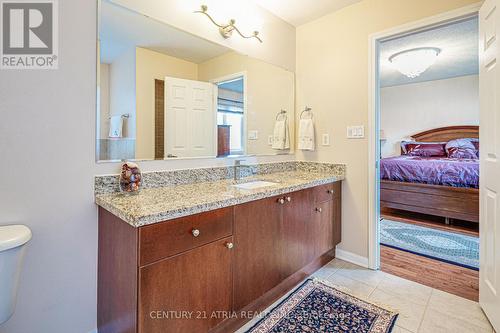 27 William Stark Road, Whitchurch-Stouffville, ON - Indoor Photo Showing Bathroom