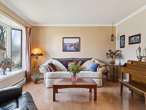 Salon - 71 Rue Des Pinsons, Gatineau (Hull), QC - Indoor Photo Showing Living Room