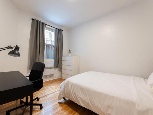 Bedroom - 17-2075 Av. Lincoln, Montréal (Ville-Marie), QC - Indoor Photo Showing Bedroom