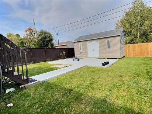 Backyard - 140 Rue Dion, Trois-Rivières, QC - Outdoor