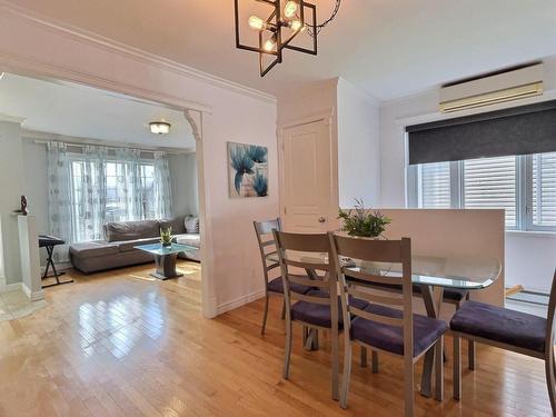 Dining room - 140 Rue Dion, Trois-Rivières, QC - Indoor Photo Showing Dining Room