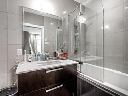 Ensuite bathroom - 