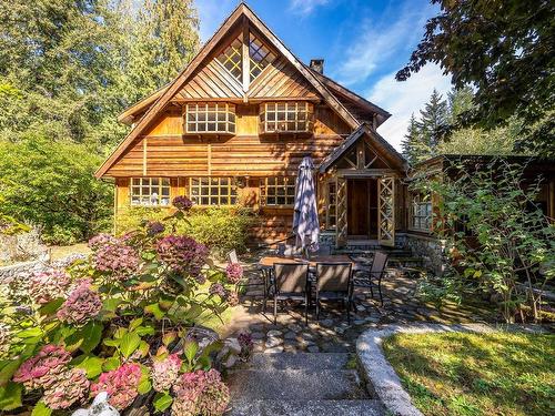 6300 Anderson Dr, Hornby Island, BC 