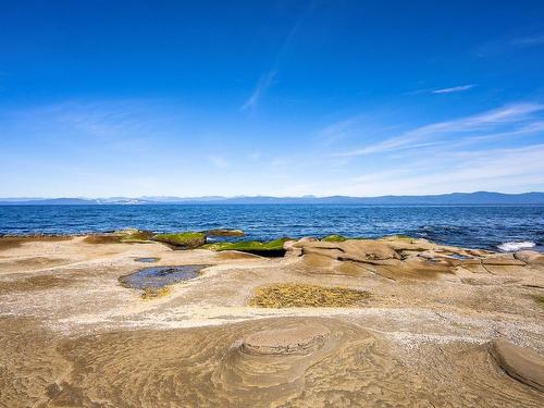 6300 Anderson Dr, Hornby Island, BC 