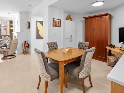 515-21 Dallas Rd, Victoria, BC - Indoor Photo Showing Dining Room