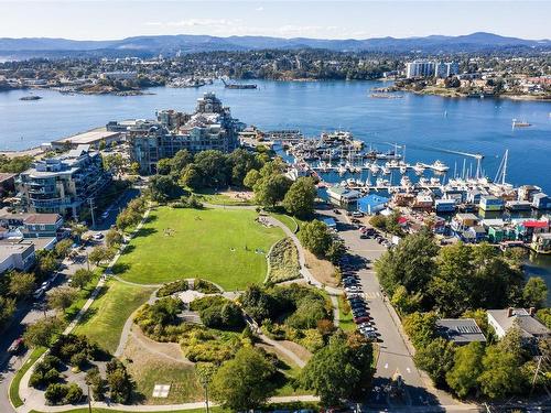 515-21 Dallas Rd, Victoria, BC - Outdoor With Body Of Water With View