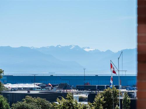 515-21 Dallas Rd, Victoria, BC - Outdoor With View