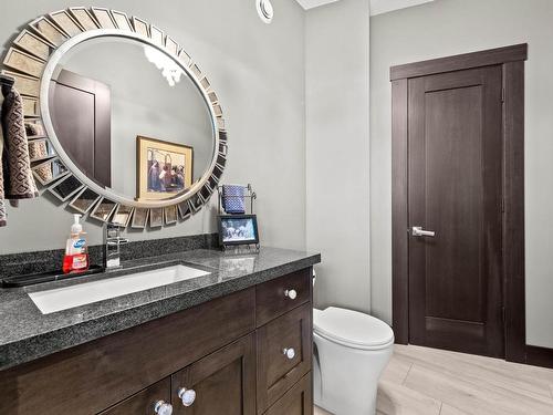 265 Holloway Drive, Kamloops, BC - Indoor Photo Showing Bathroom