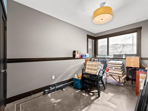 265 Holloway Drive, Kamloops, BC - Indoor Photo Showing Other Room